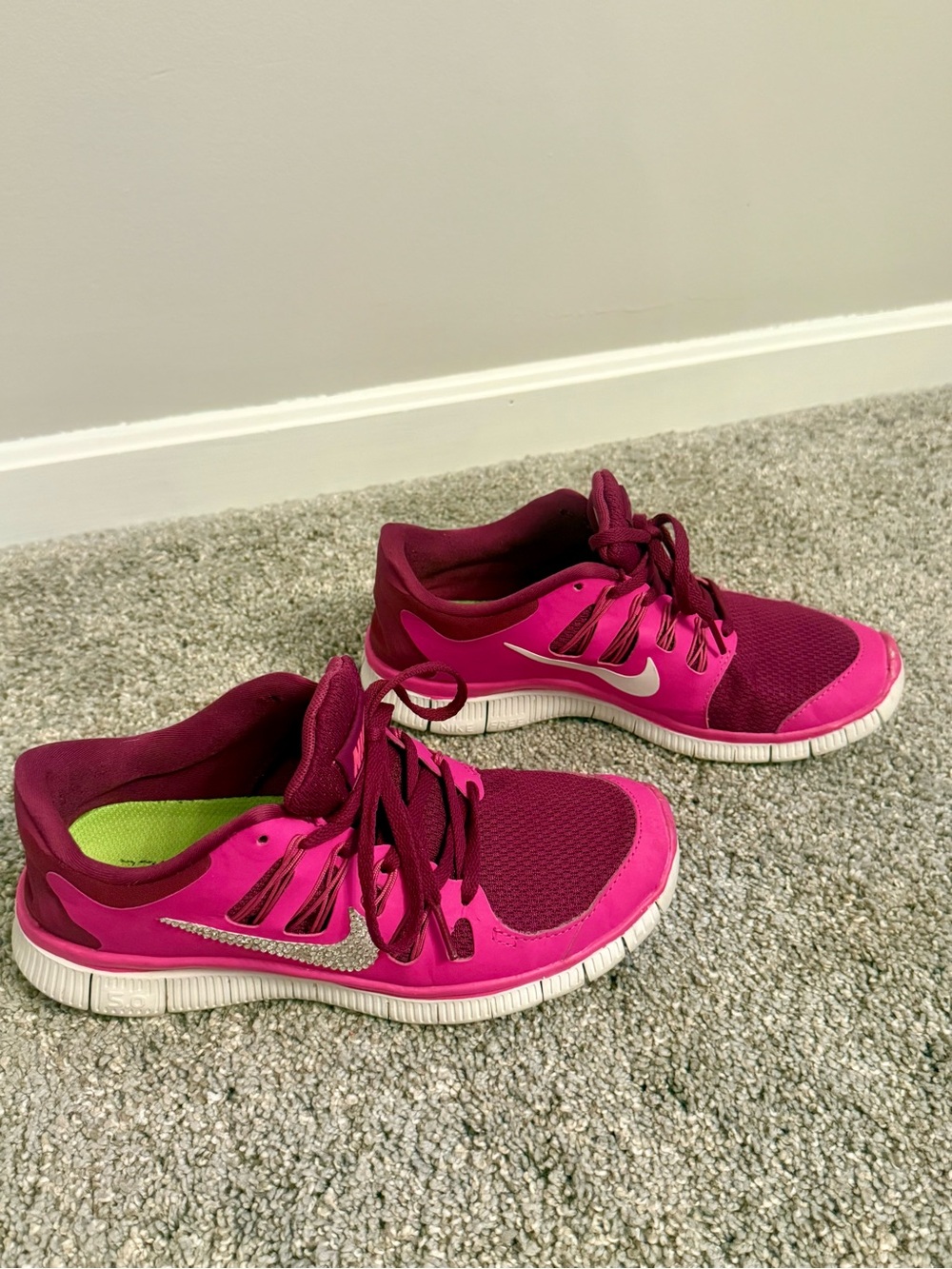 Nike Women's Pink + Burgundy Running Shoes with Outer Rhinestone Swoosh. Size 7